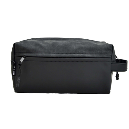 8755zw Suede PU Toilettas Zwart