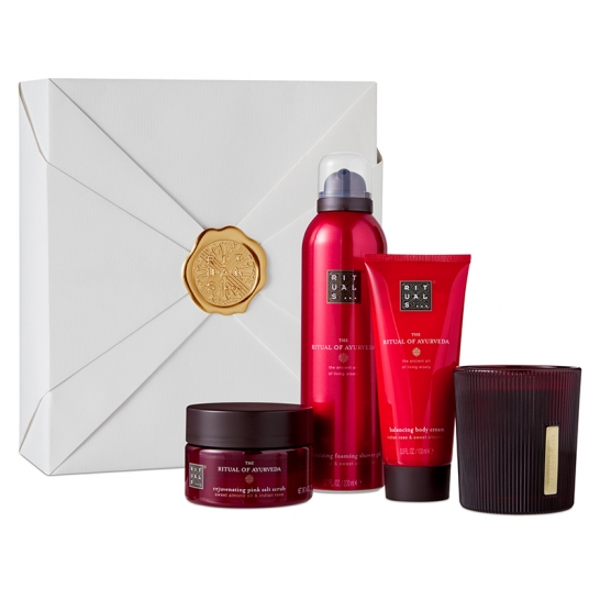 TheRitualofAyurvedaMediumGiftSet2022 1114199