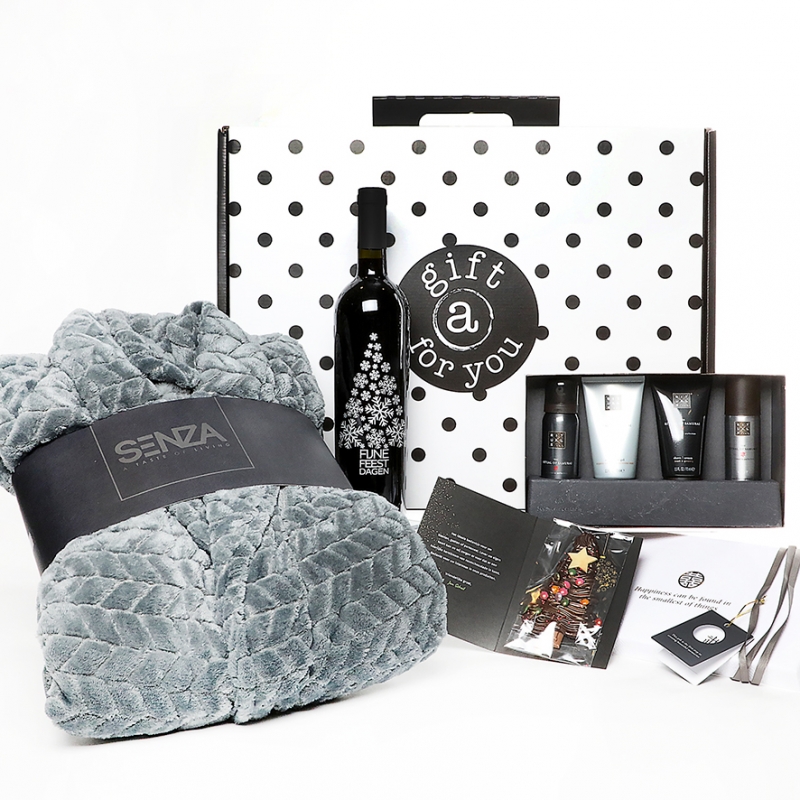 Kerstpakket The Ritual of Samurai met badjas Totaal Geschenk