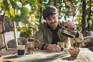 Koffiemaker Shiny 600ml met 2 dubbelwandige glazen Leopold Vienna