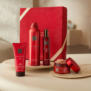 The Ritual of Ayurveda Medium Gift Set 2026 sfeer